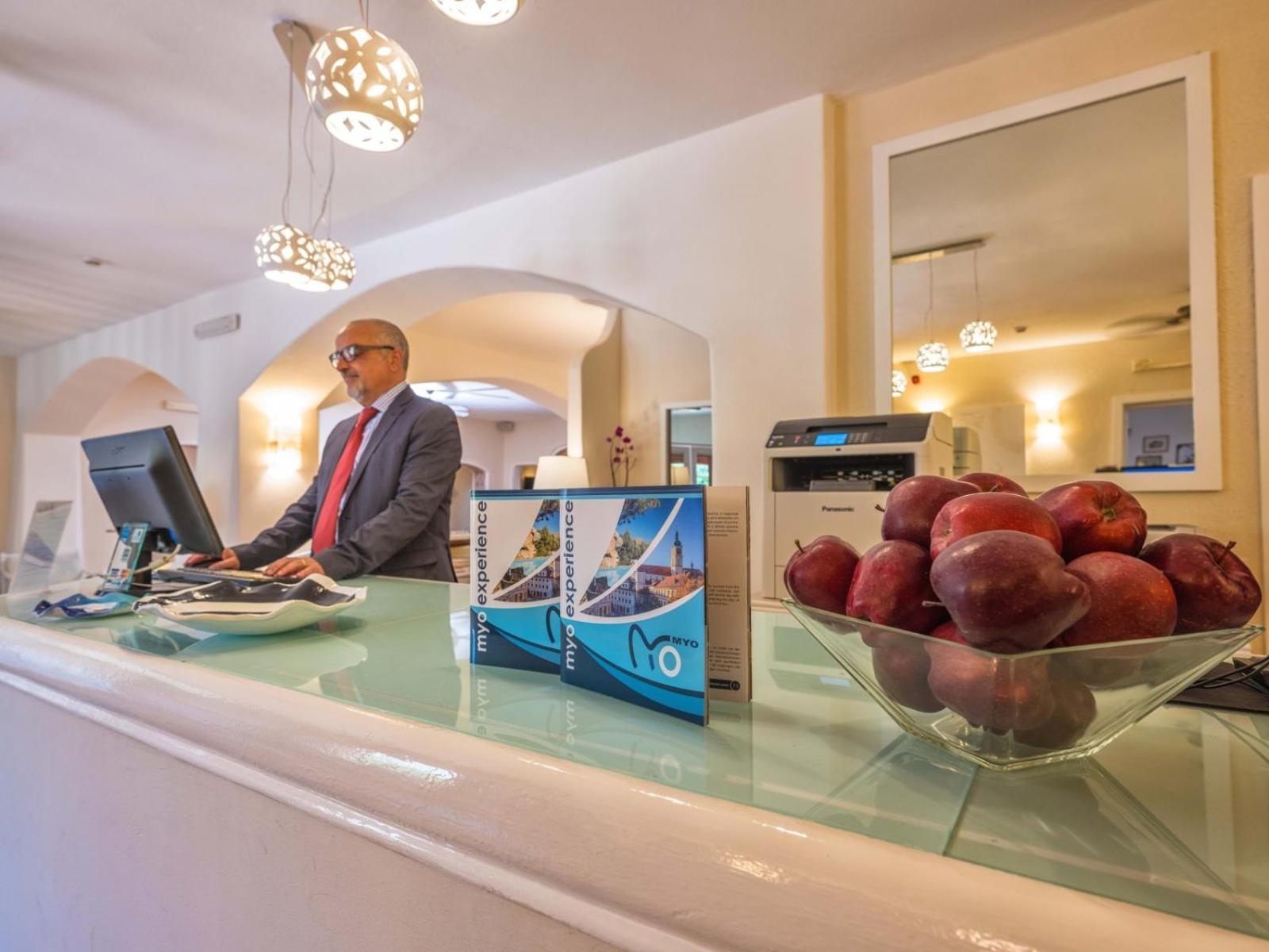 Hotel Rocce Sarde San Pantaleo Kültér fotó